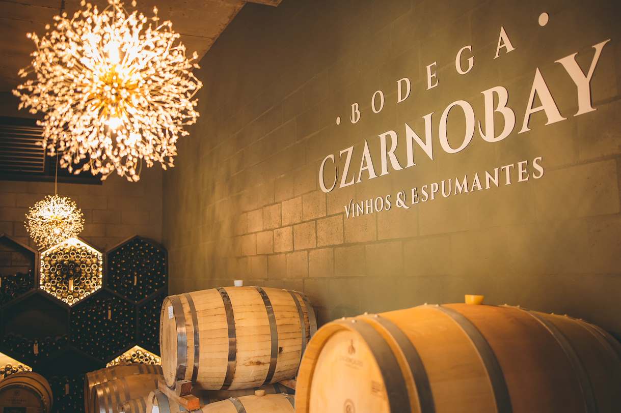 Bodega Czarnobay inaugura novo espaço no Vale dos Vinhedos